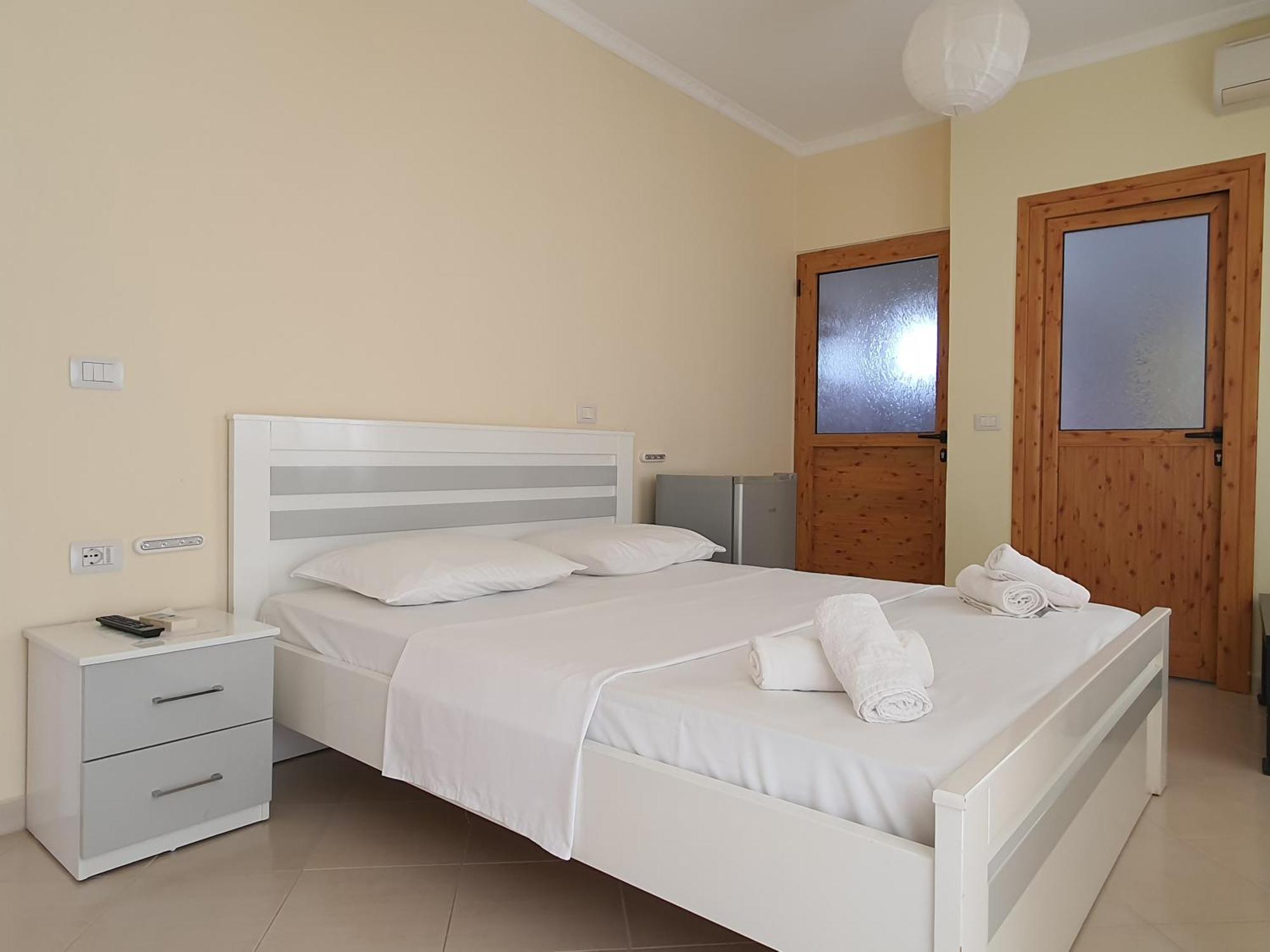 Mintt Hotel Ksamil Buitenkant foto