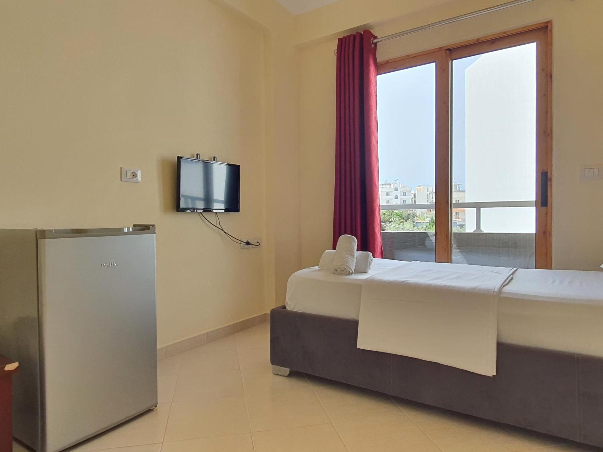 Mintt Hotel Ksamil Buitenkant foto