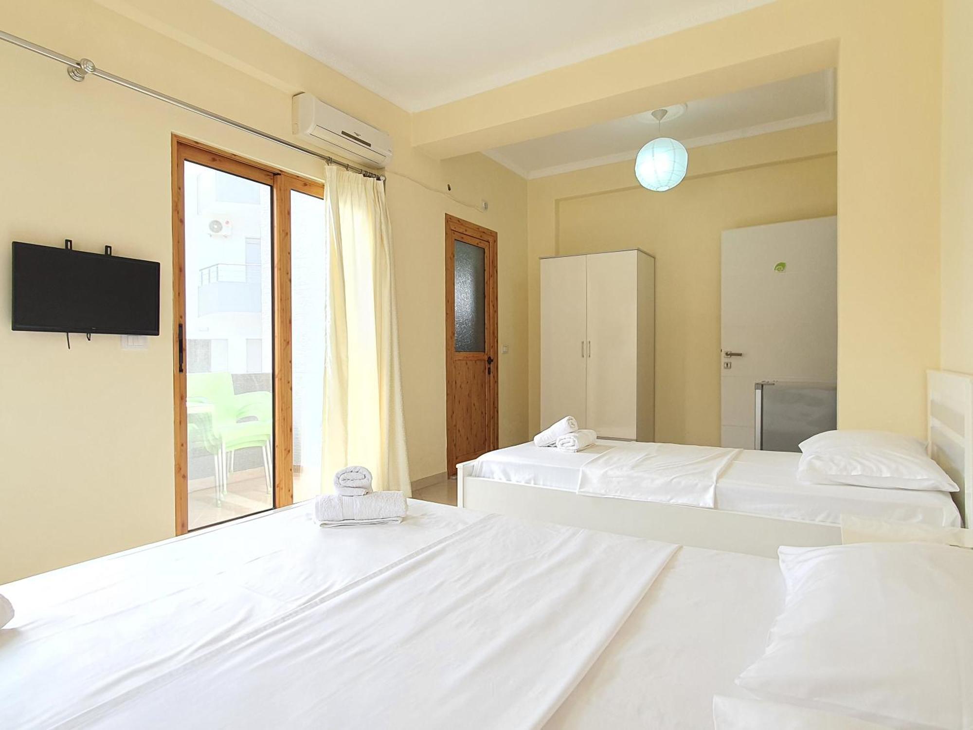 Mintt Hotel Ksamil Buitenkant foto