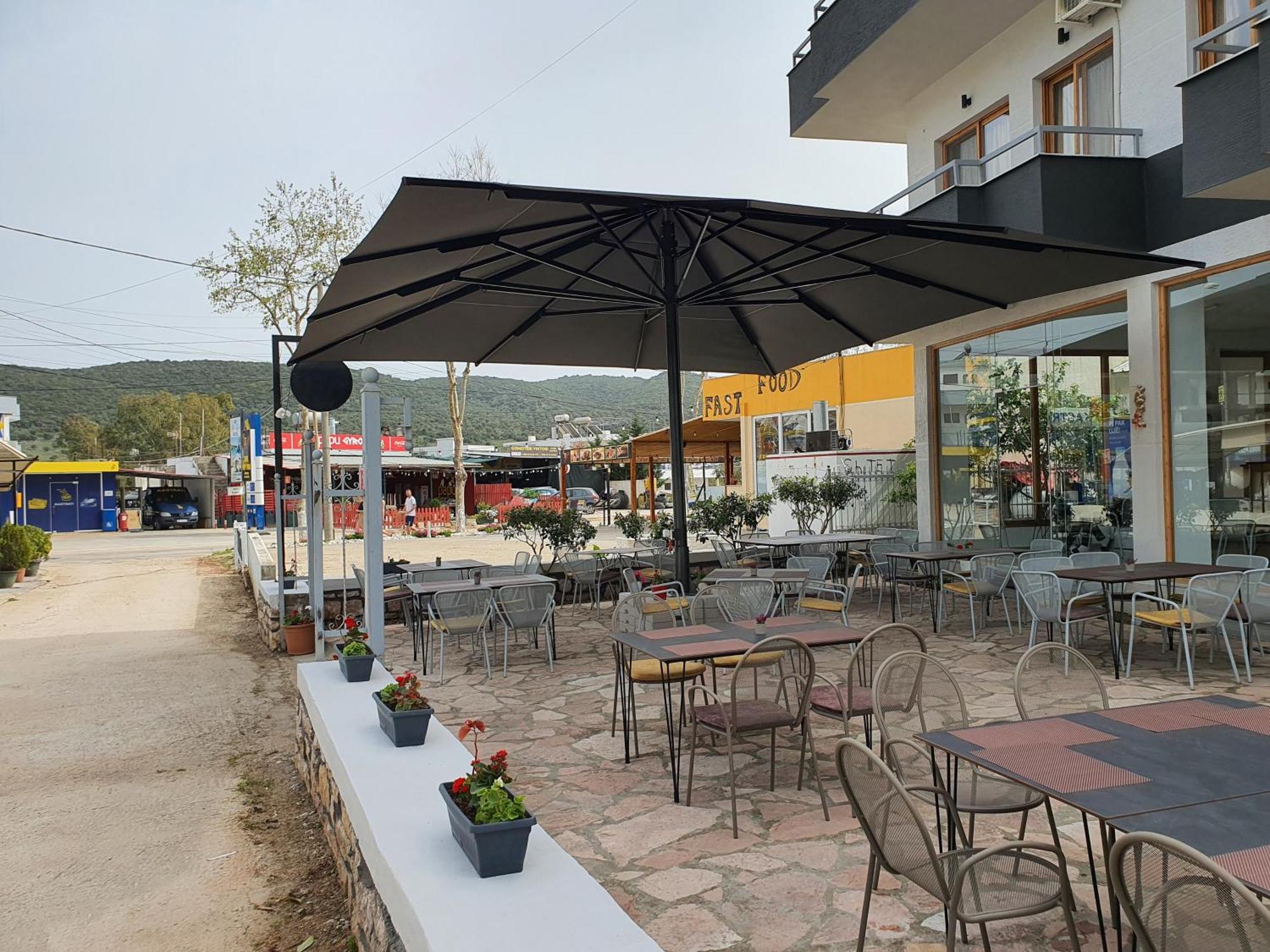 Mintt Hotel Ksamil Buitenkant foto