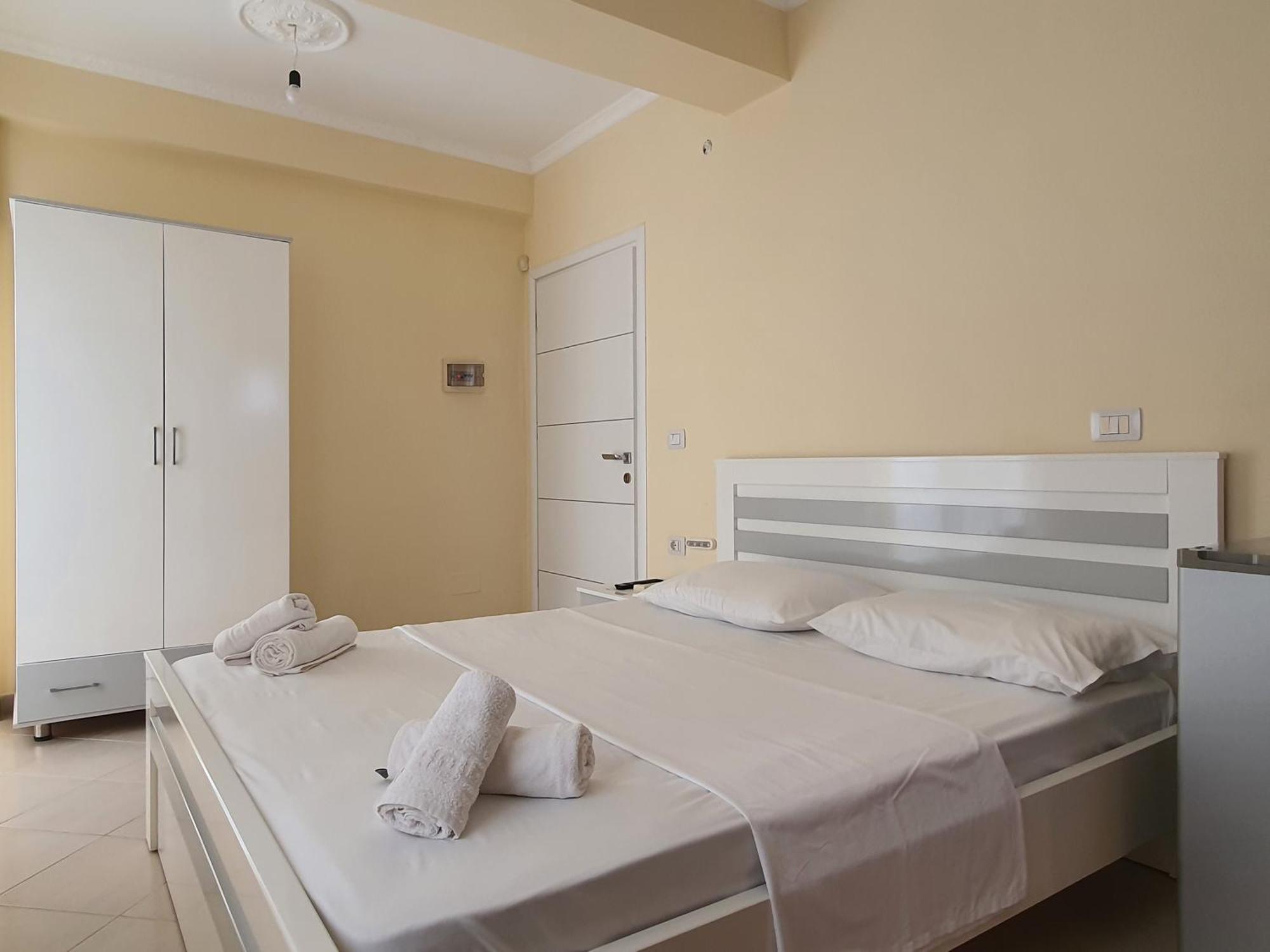 Mintt Hotel Ksamil Buitenkant foto